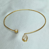 Minimal Neckcuff With Pearl Pendant 18K Gold Plated