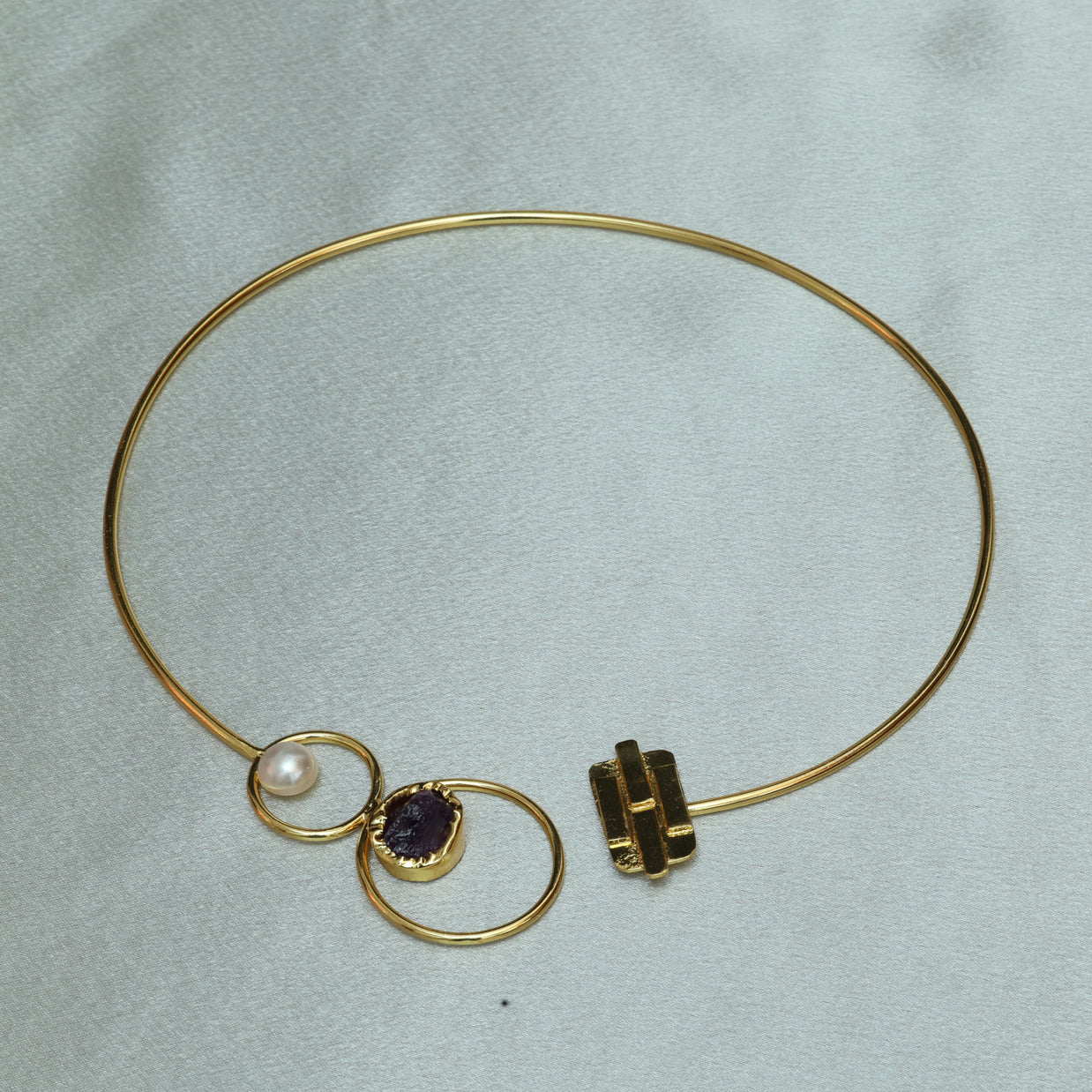 Golden Orbit Neckcuff 18K Gold Plated