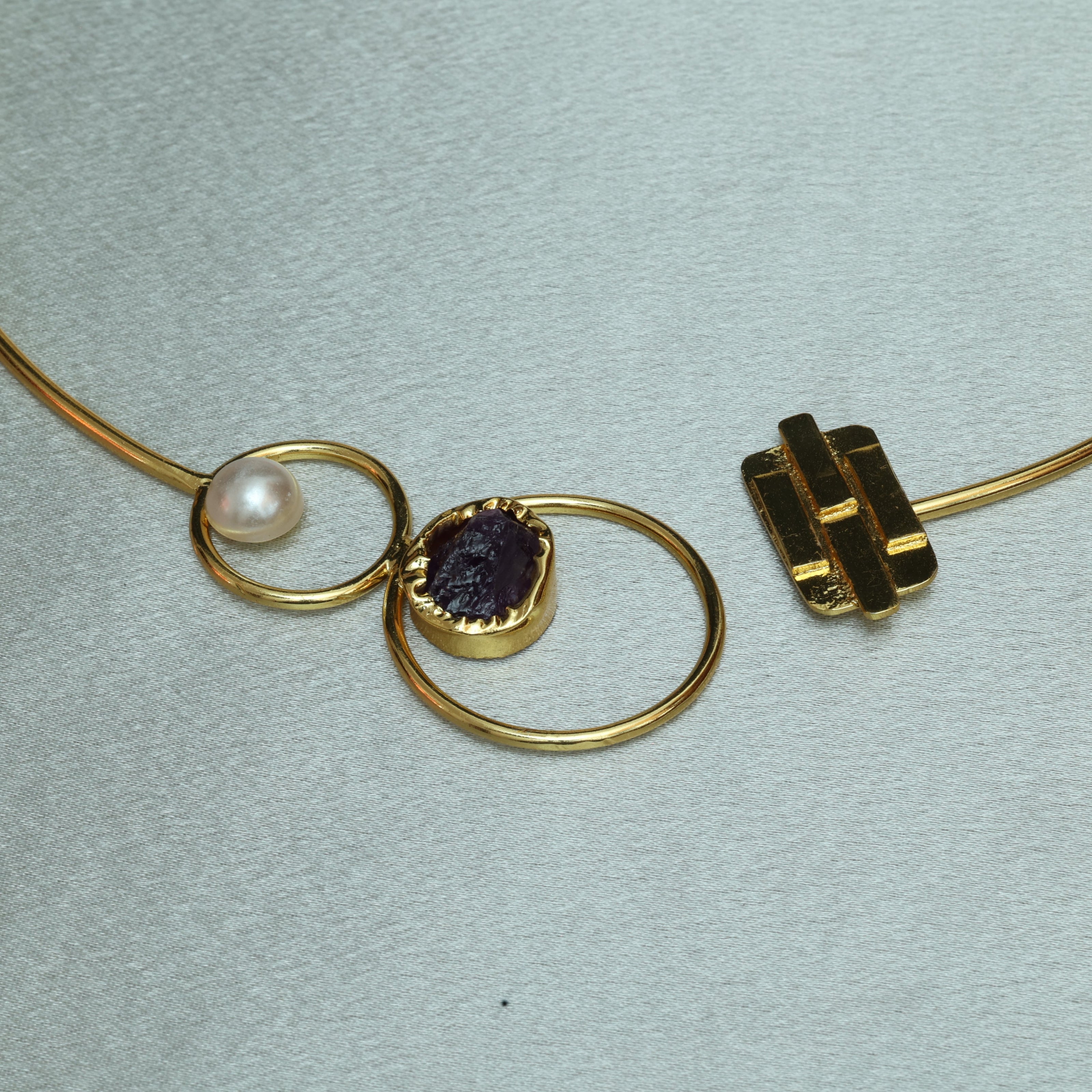 Golden Orbit Neckcuff 18K Gold Plated