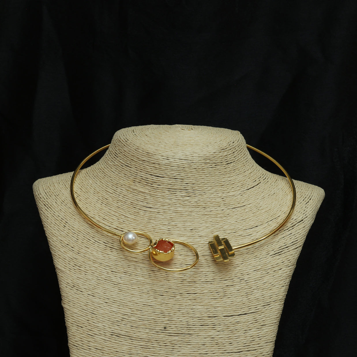 Golden Orbit Neckcuff 18K Gold Plated