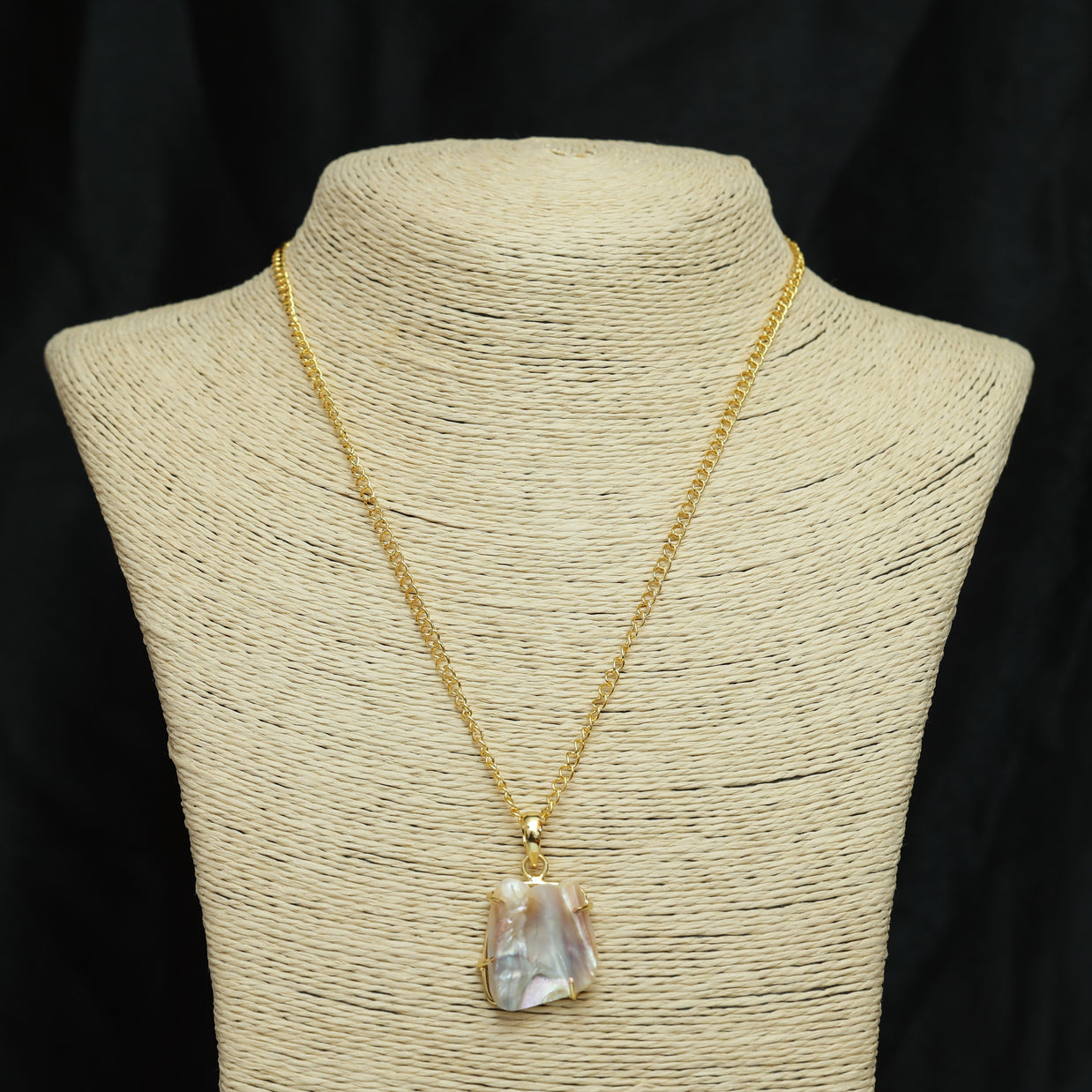 Minimal Pearl Pendant Chain 18K Gold Plated