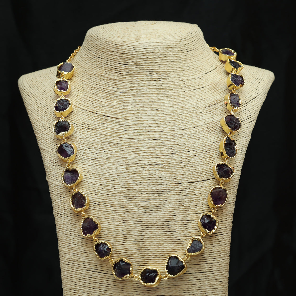 Natural Stone Embedded Chain