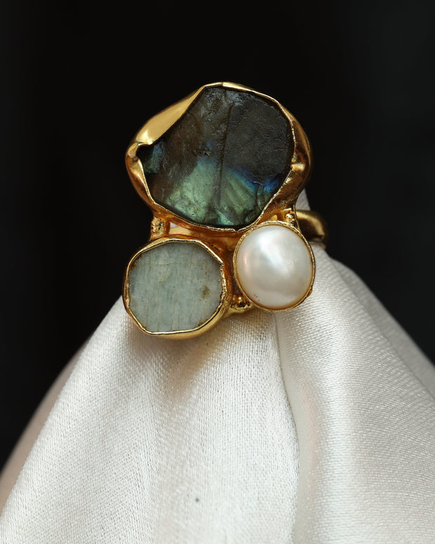 Multicoloured Natural Stone Adjustable Ring With Elegance Of Pearl 18K Gold Plated