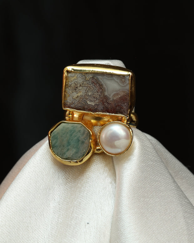 Multicoloured Natural Stone Adjustable Ring With Elegance Of Pearl 18K Gold Plated